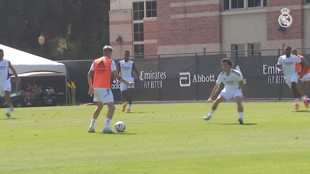 Karim Benzema in the last training session of Real Madrid ahead of Club América test